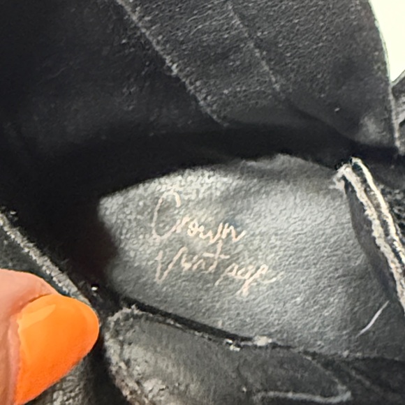 Crown Vintage Leather Yuliana Combat Boot in Black - Picture 15 of 15